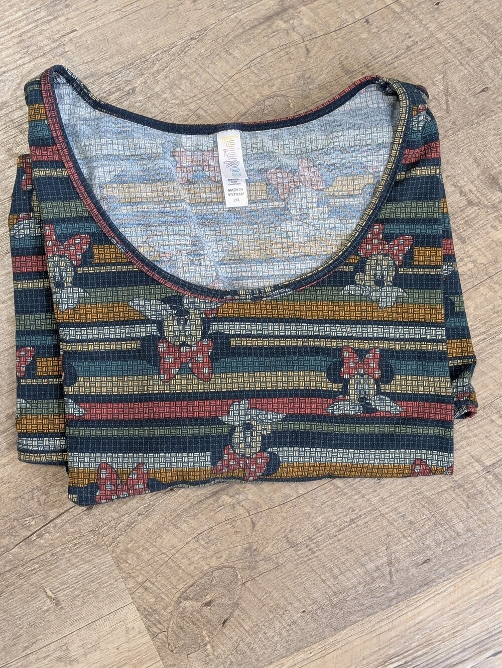 LuLaRoe Disney Perfect Tee With Multicolor Stripe Minnie Mouse Pattern. Size 2XL - Picture 4 of 4